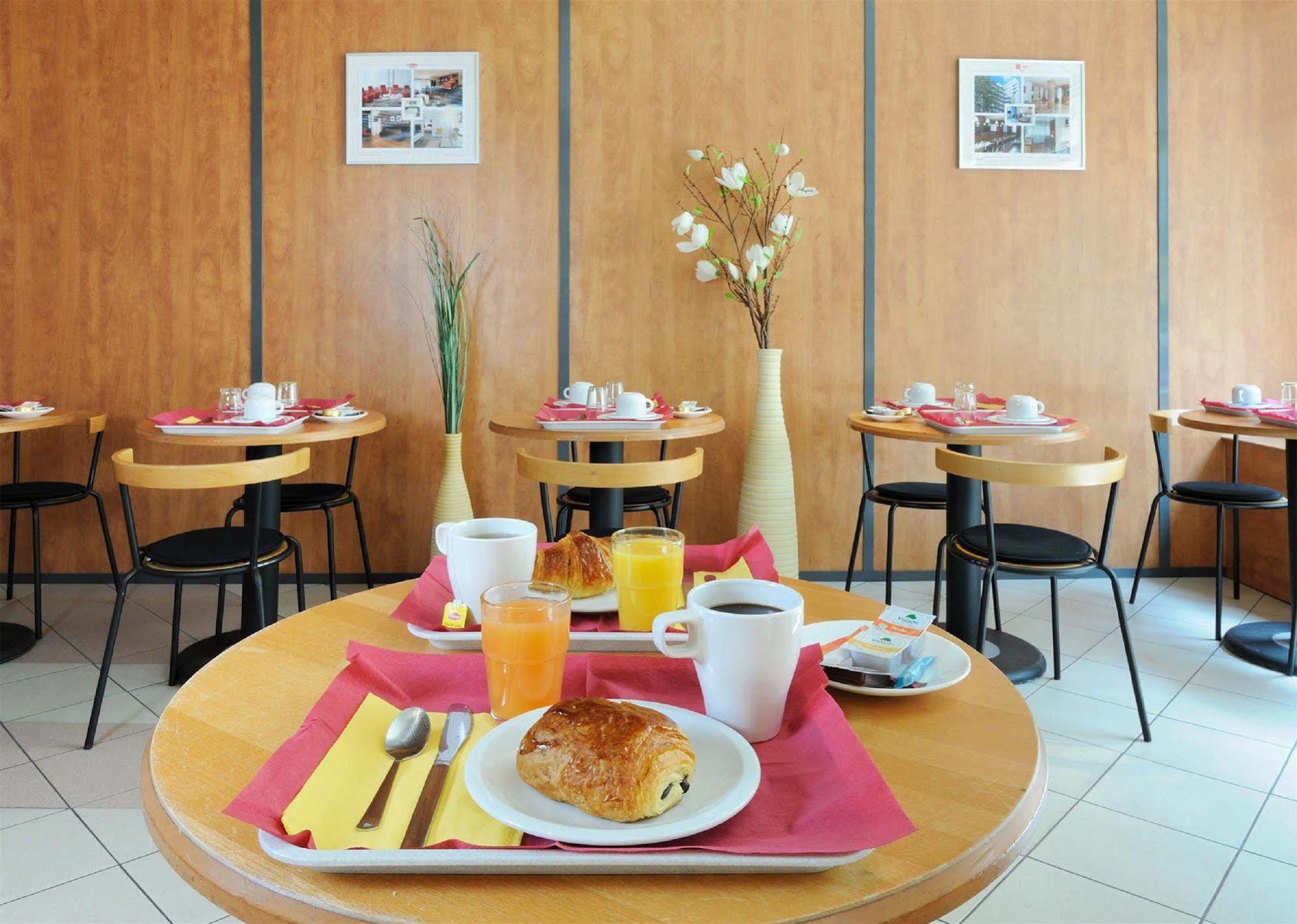 Séjours&Affaires Strasbourg Kleber Exterior foto